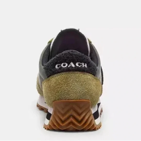 NWOB Coach Runner Hairy Suede Sneakers Shoes in Moss / Hairy Green Size 9B 39.5 - Picture 2 of 11